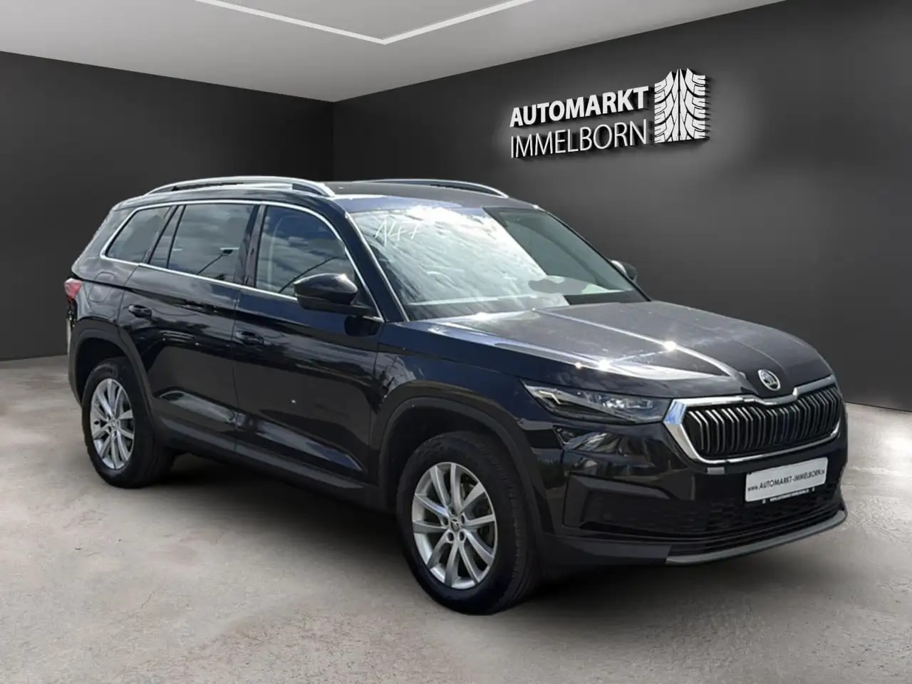 Skoda Kodiaq Style AHK*Kamera*Virtual*LED*Navi*4xSHZ*1