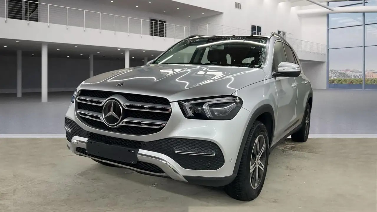 Mercedes-Benz GLE 300 d Exclusive Pano*Mubeam*Distro*Servoschl