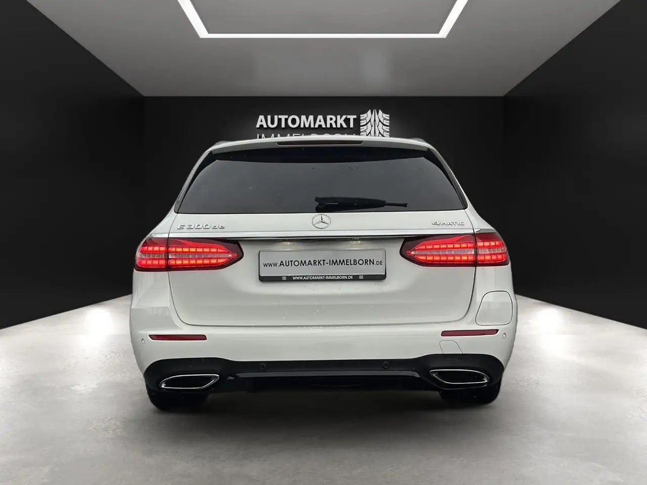 Mercedes-Benz E 300 de AMG Allrad 360*Pano*Burmest*SOH 92%*Dis 10