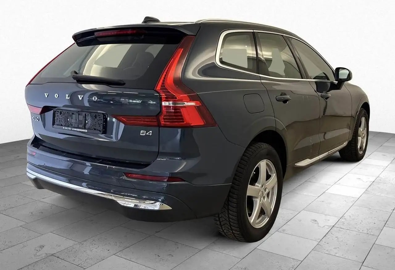 Volvo XC60 Plus Bright VollLeder*LED*AHK*4xSH*Kamera*N 3