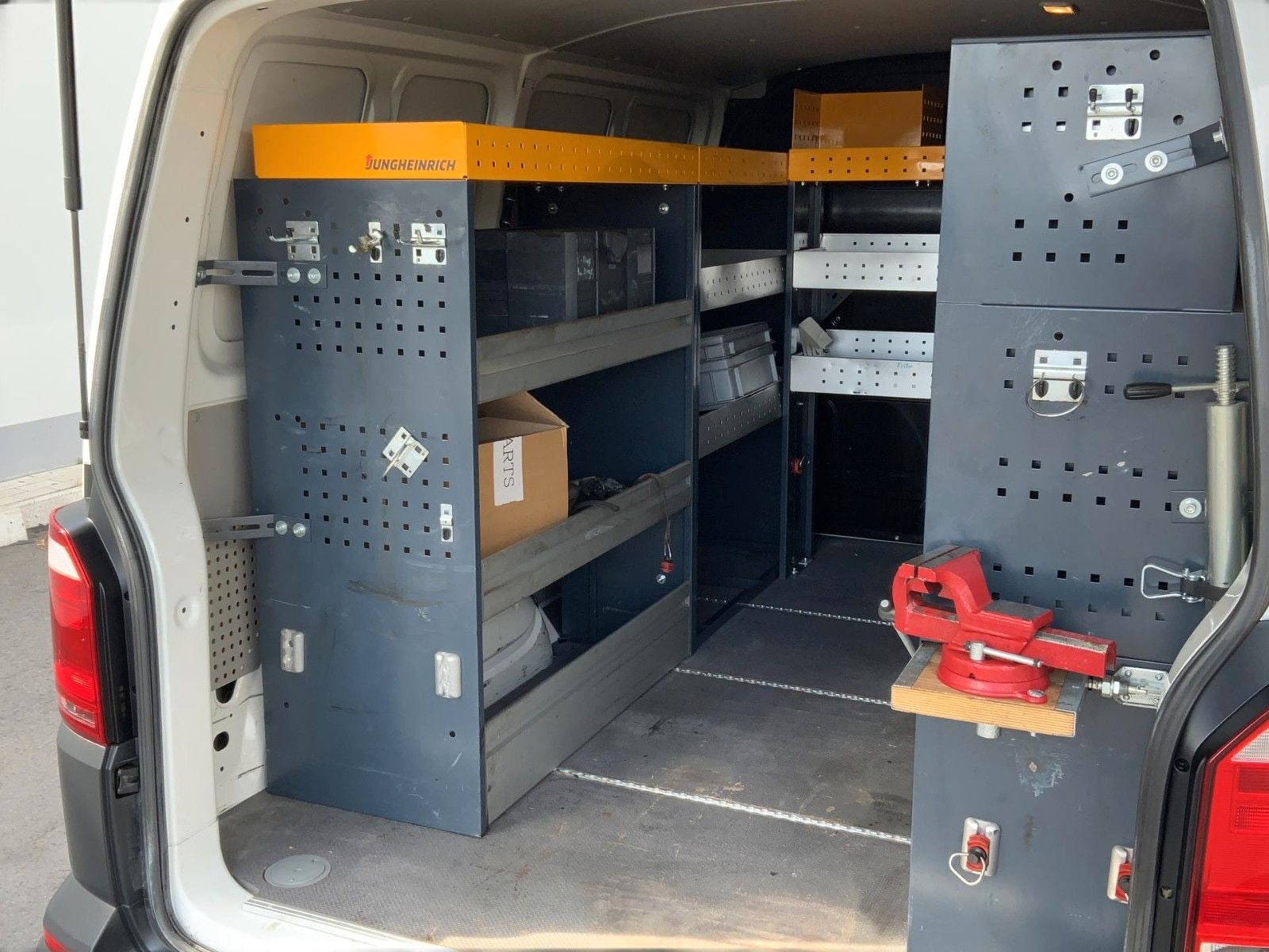 Volkswagen T6 2.0 TDI Standheizung+PDC+Werksatt 9