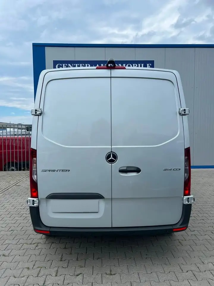 Mercedes-Benz Sprinter 314 AUTOMATIK NAVI TOTWINKEL KAMERA LED 9