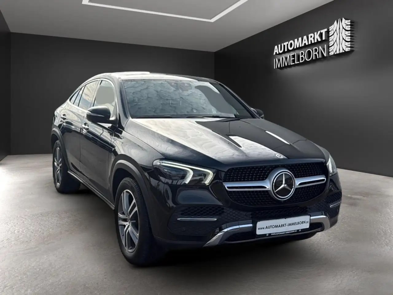 Mercedes-Benz GLE 400 d COUPE 20*Pano*360*Burmest*AHK*Distro 2