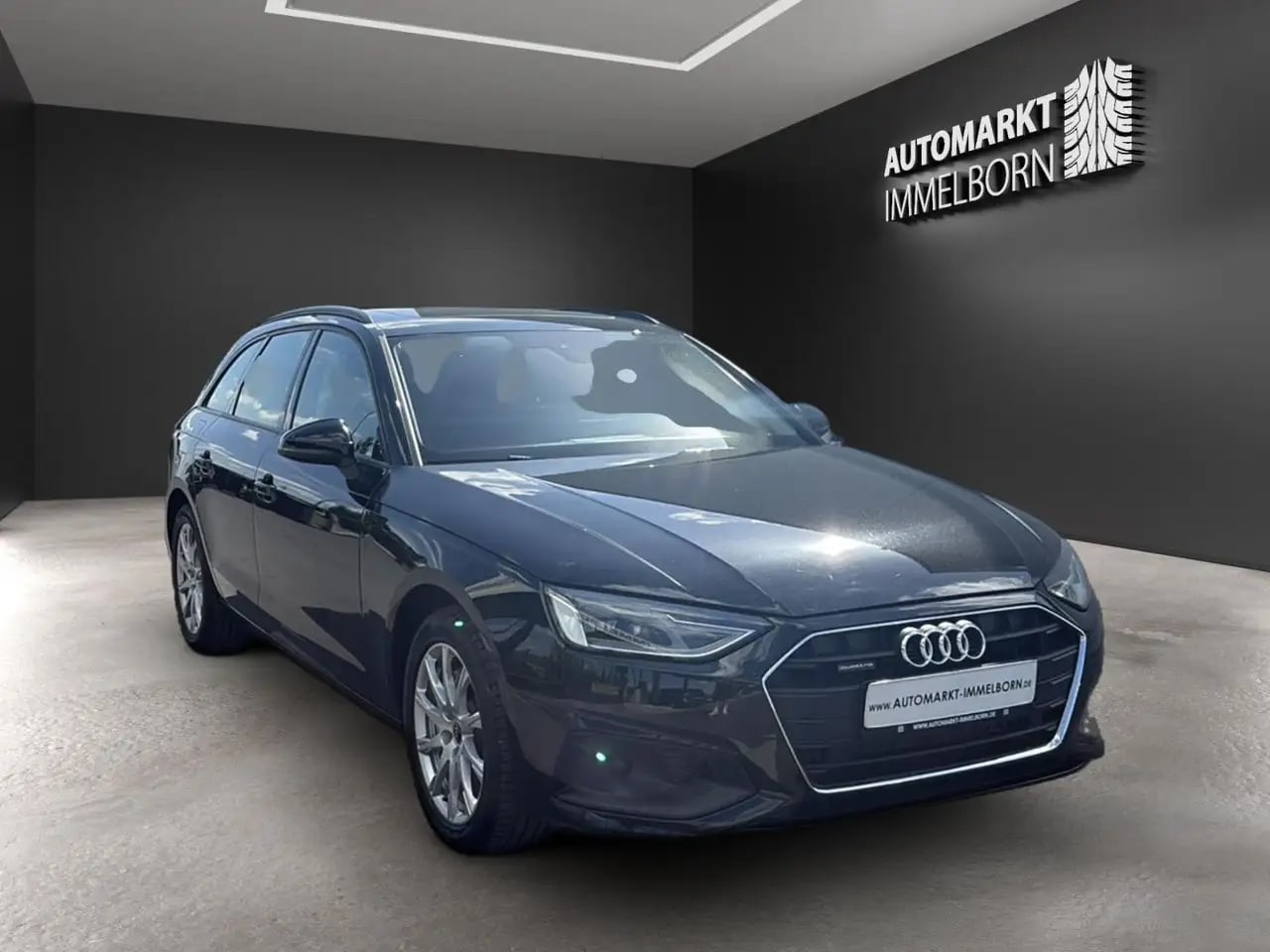 Audi A4 quattr LED*VollLeder*Panorama*NaviTouch*Sound 2