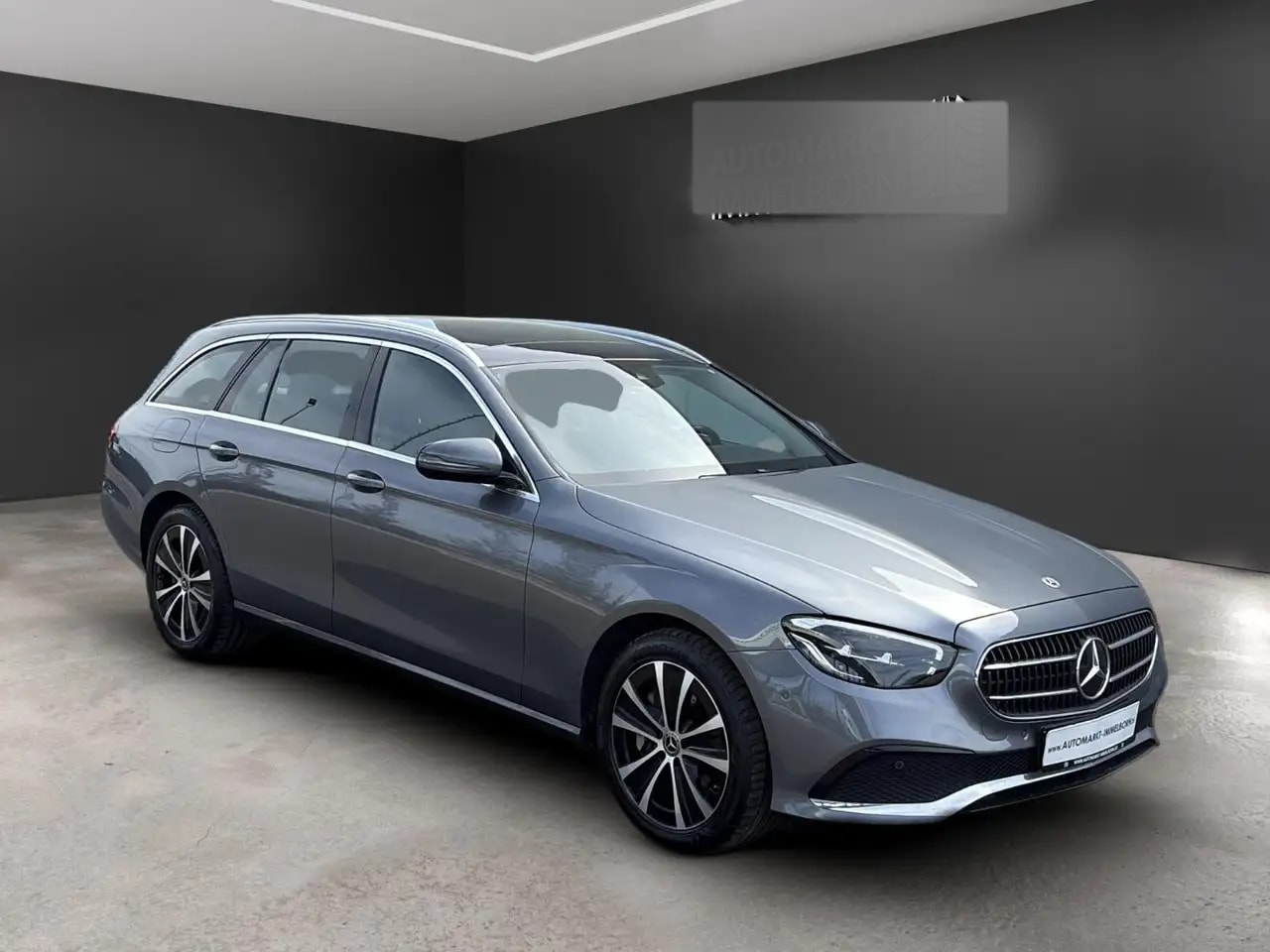 Mercedes-Benz E 300 de ALLRAD Pano*LED*Kamera*Alarm*18*DAB*