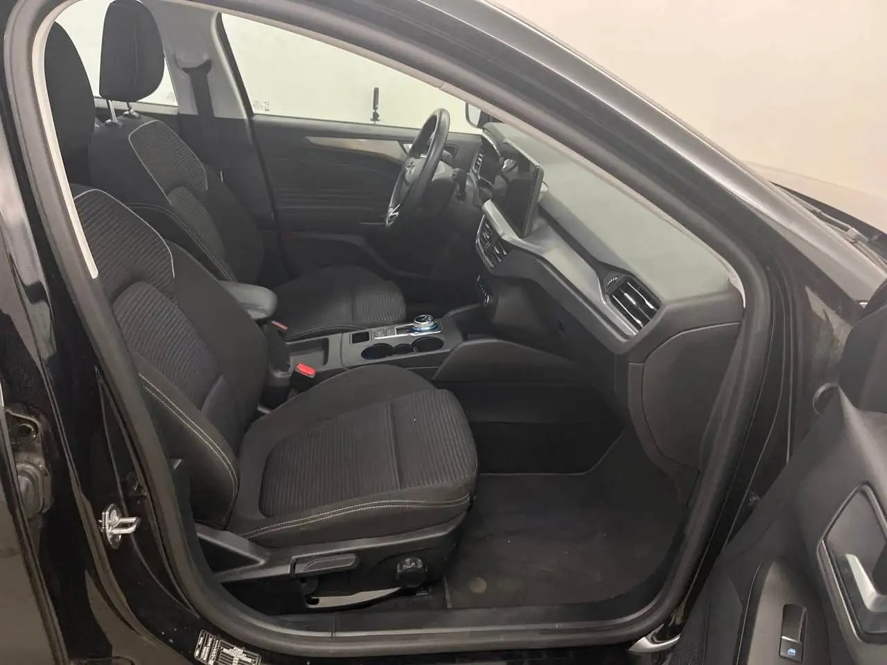 Ford Focus Titanium Matrix*Kamera*ACC*LED*NaviGroß*LM 8