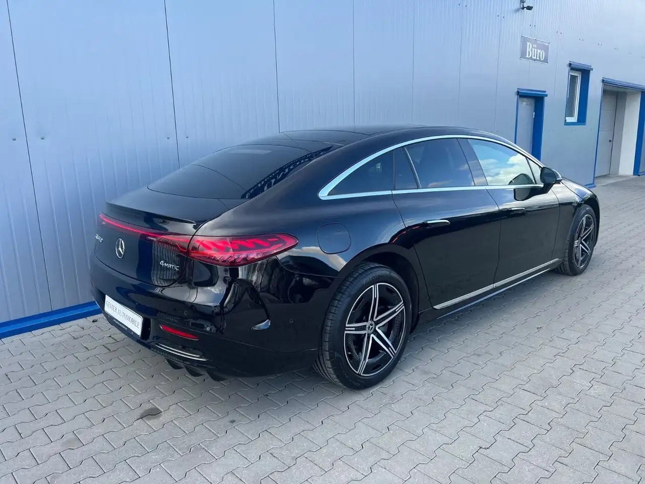 Mercedes-Benz EQS 450 4M AMG PANO AIRMATIC HUD KEYLESS HA-LENK 7