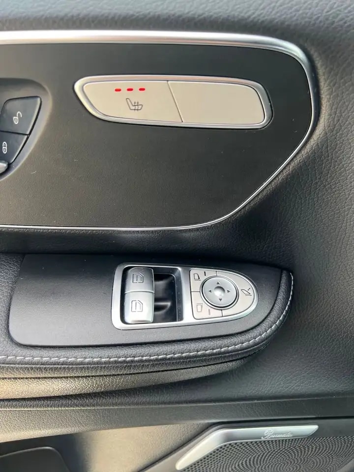 Mercedes-Benz V 300 V300 LANG AMG WEBASTO DISTRONIC LED AHK EL.TÜREN 16