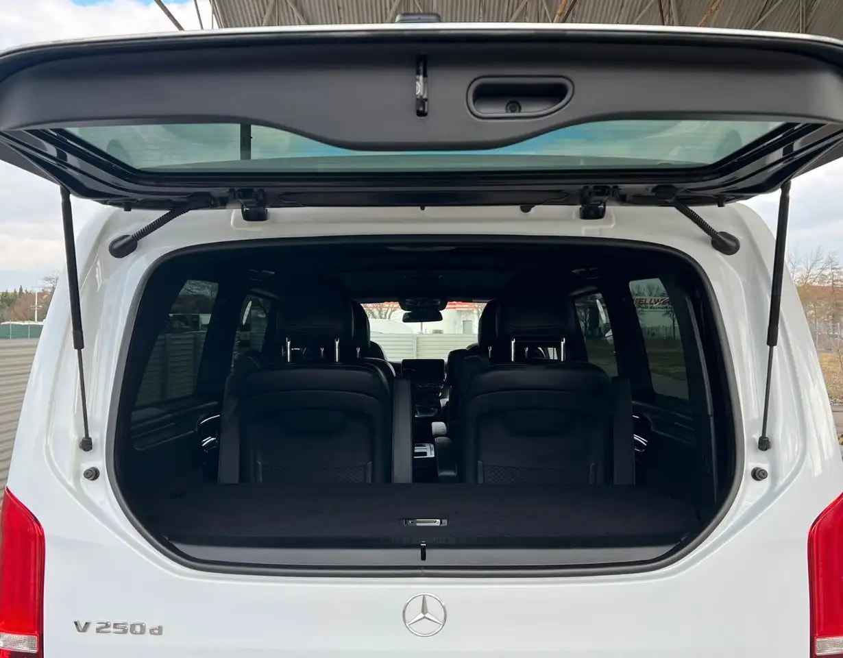 Mercedes-Benz V 250 V250d EXTRALANG AMG-LINE EL.TÜREN TISCH AHK 360° 9