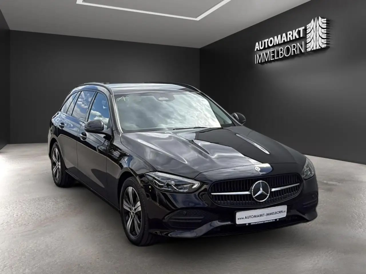 Mercedes-Benz C 300 e Night*Distro*Kamera*LED*Leder*MBUX*18*DA 2