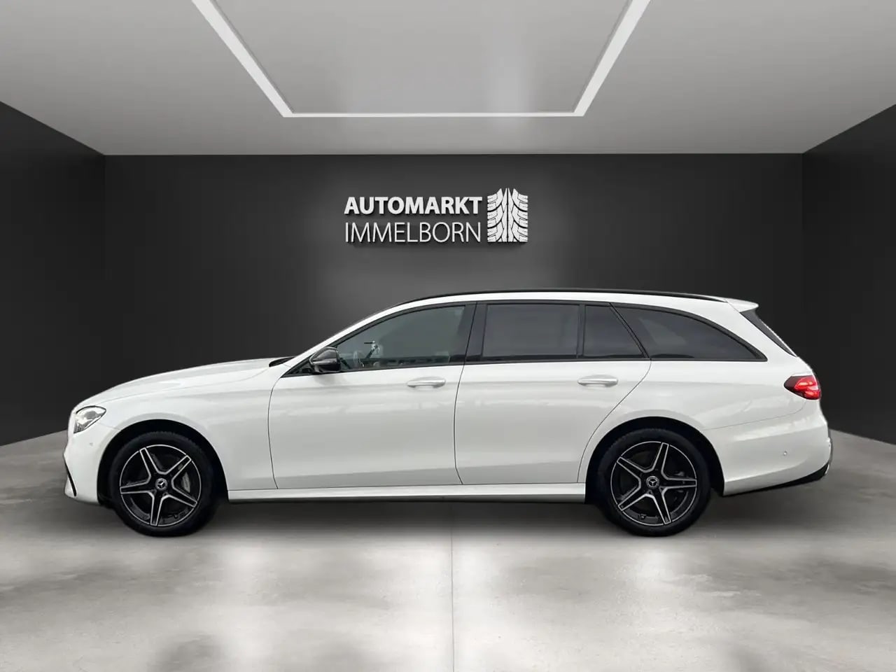 Mercedes-Benz E 300 de AMG Allrad 360*Pano*Burmest*SOH 92%*Dis 11