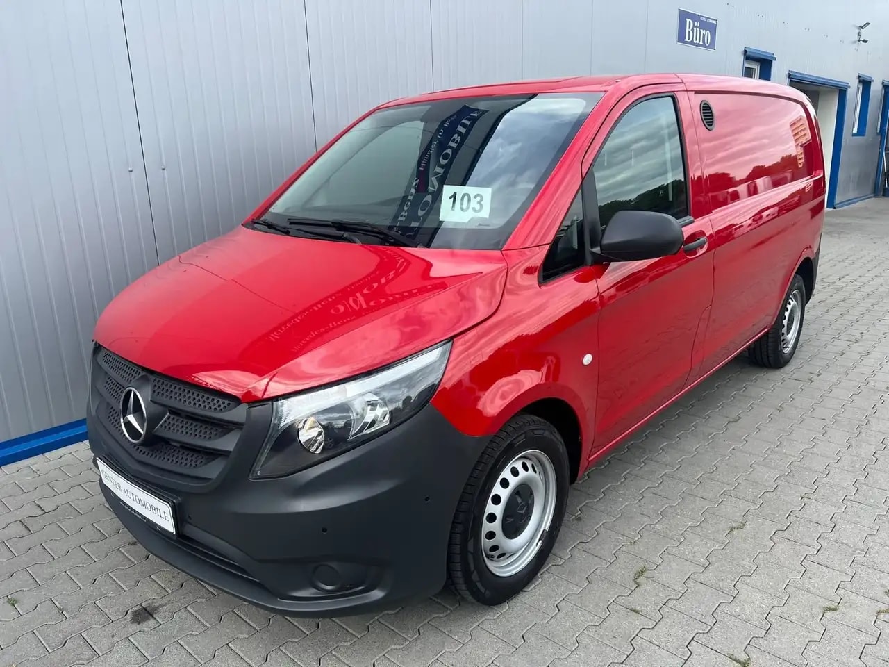 Mercedes-Benz Vito 110 KOMPAKT KLIMA TEMPOMAT 2-SITZE SCHRÄNKE