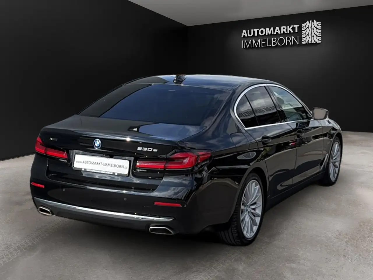 BMW 530 e xDrive Luxury Line Sdach*HUD*AHK*Kamera*Le 7