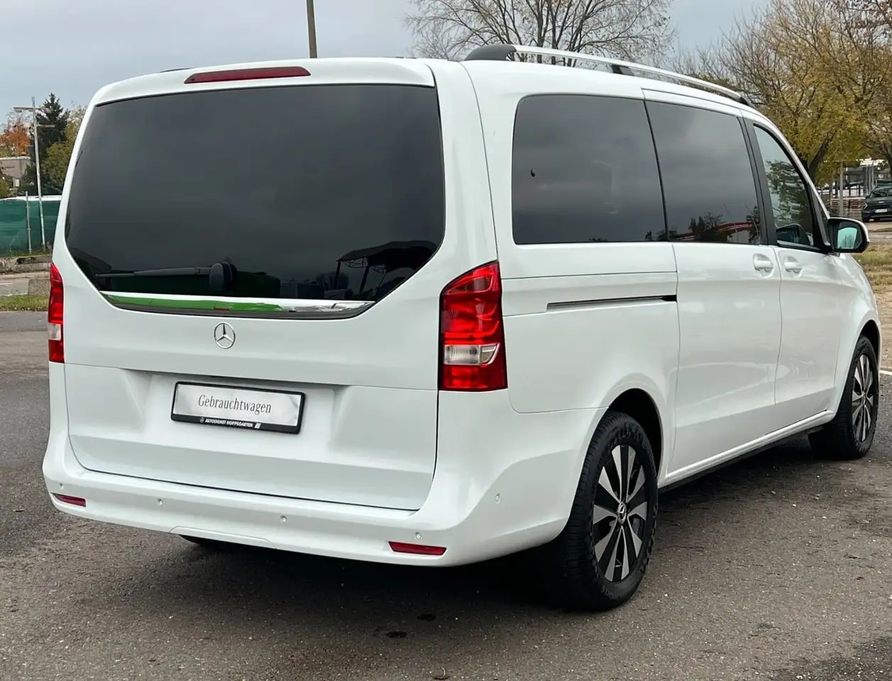 Mercedes-Benz V 300 d LANG 4MATIC NAVI LEDER KAMERA LIEGEPAKET 6