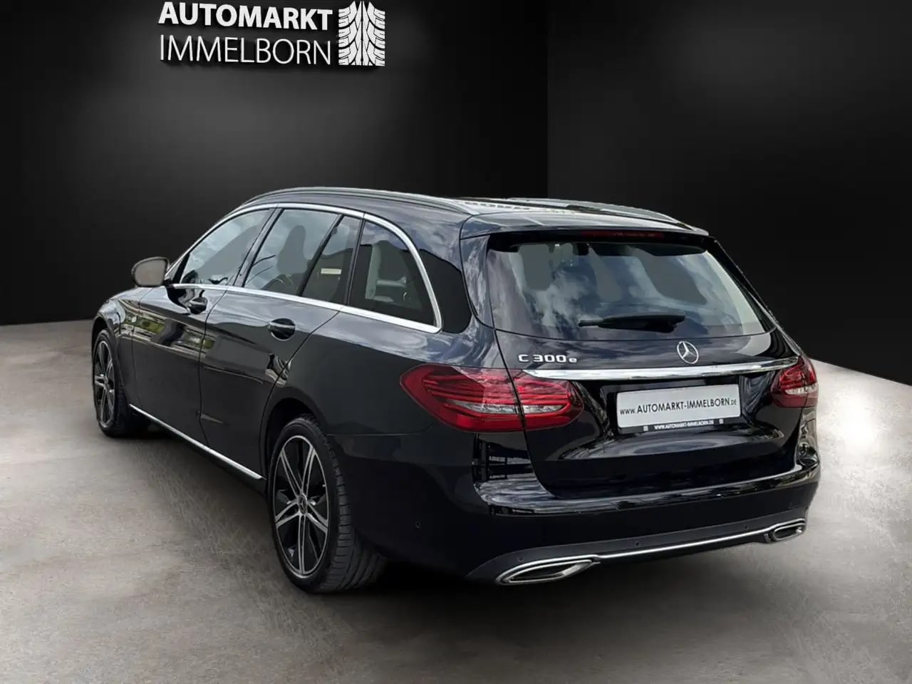Mercedes-Benz C 300 e Exclusive Panorama*Teilleder*LED*18*DAB* 5