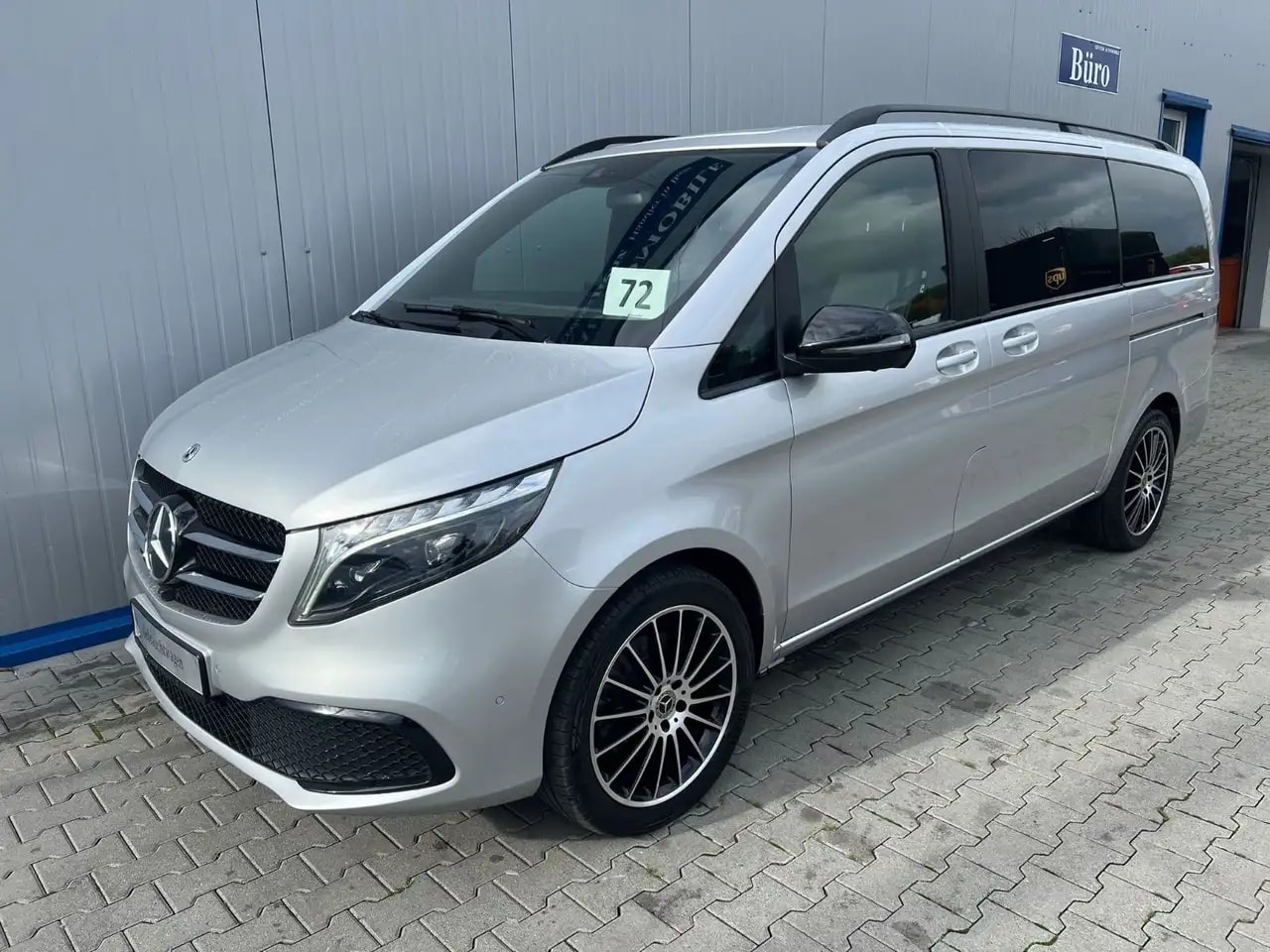 Mercedes-Benz V 300 LANG 4M NAVI MBUX 360° 7-SITZER 3xEL.TÜREN