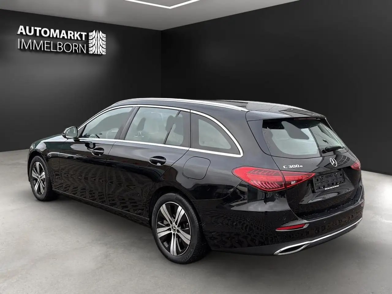 Mercedes-Benz C 300 T e Pano*Distro*TW+Spur*LED*Leder*SOH98% 6