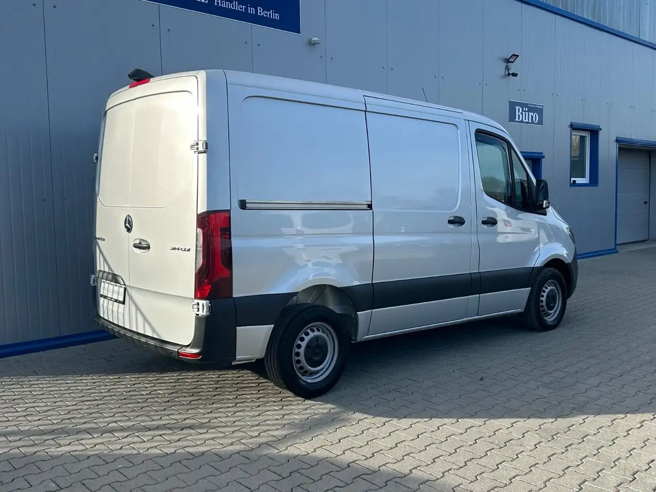 Mercedes-Benz Sprinter 314 AUTOMATIK NAVI TOTWINKEL KAMERA LED 5