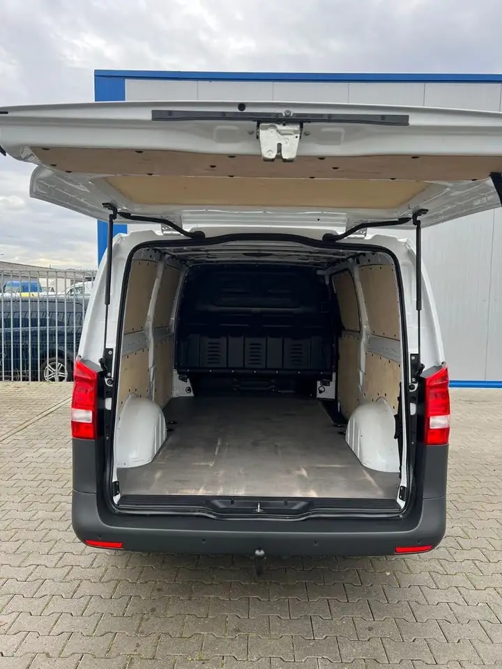 Mercedes-Benz Vito 119 EXTRALANG KLIMA WEBASTO NAVI KAMERA AHK 10