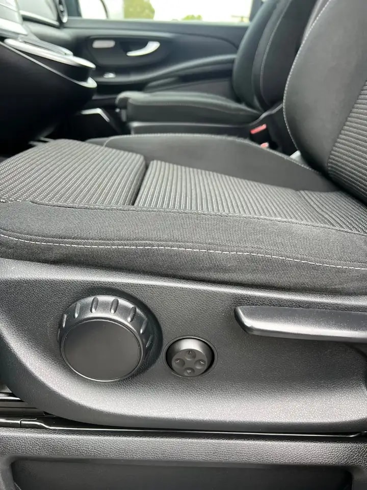 Mercedes-Benz V 250 LANG SPORTPAKET 9G-TR NAVI LED WEBASTO AHK 15