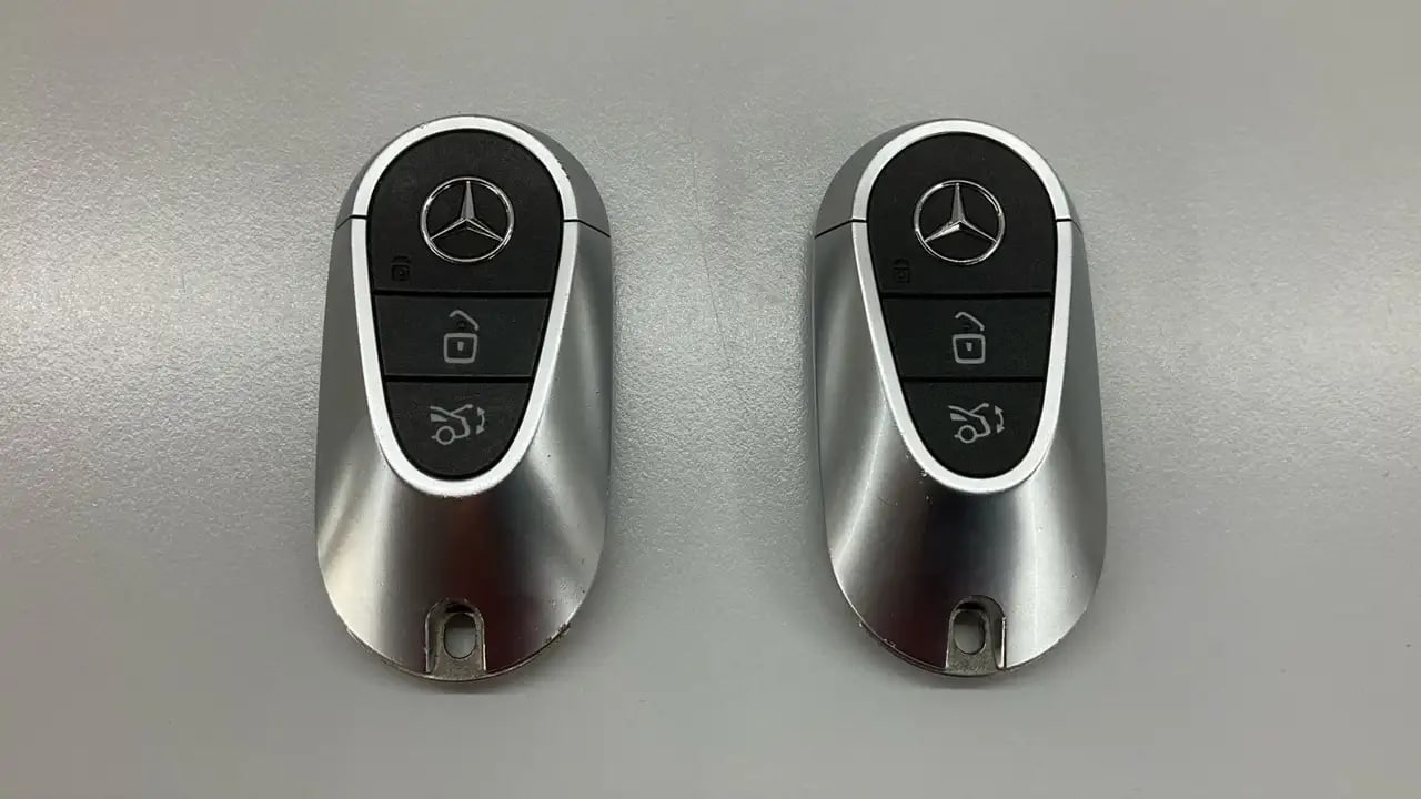 Mercedes-Benz C 300 e AHK*Kamera*Distro*LED*Leder*NaviTouch*DA 10
