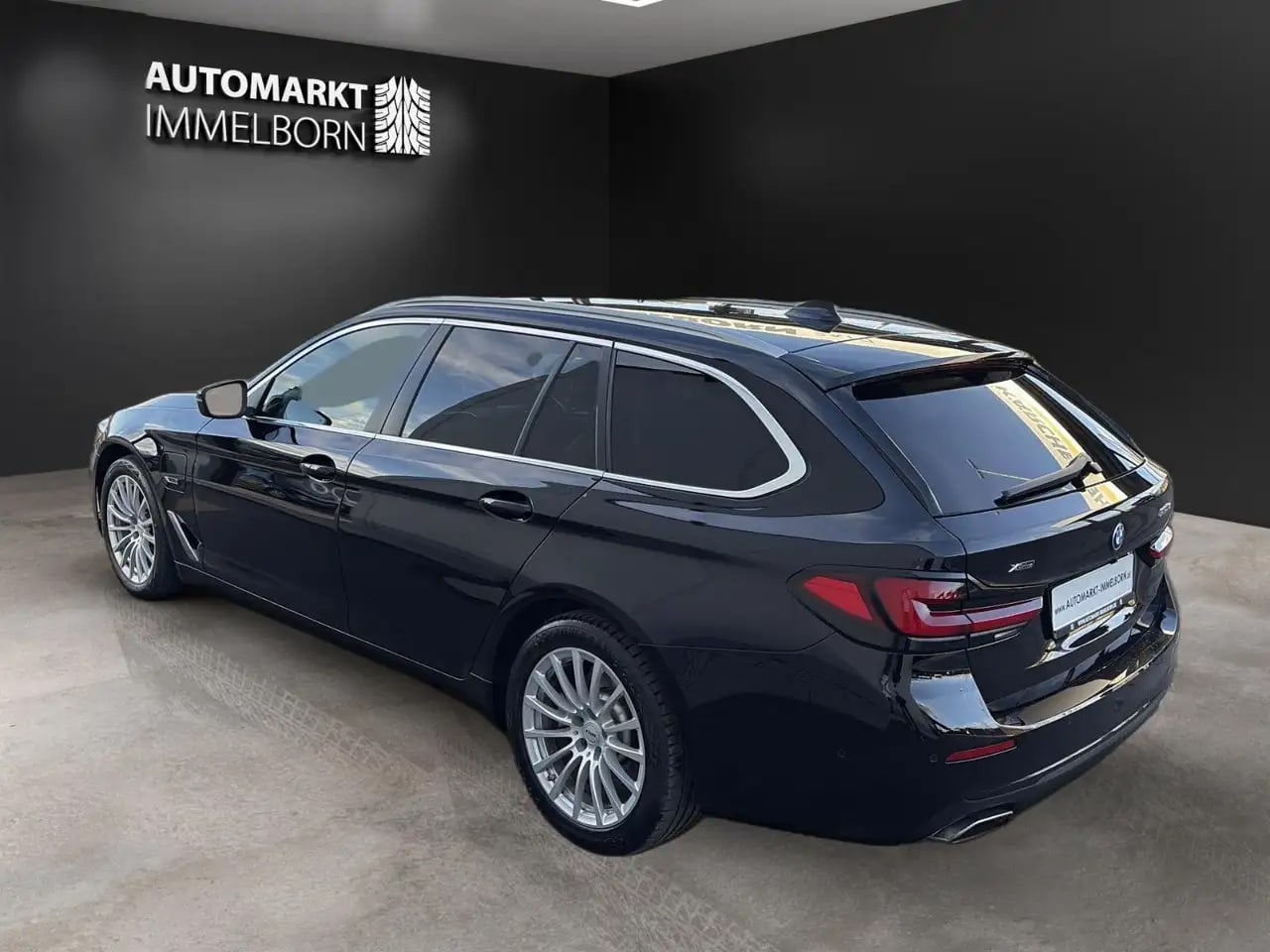 BMW 530 e xDrive DriveProfess*Leder*AHK*LED*SOH95% 5