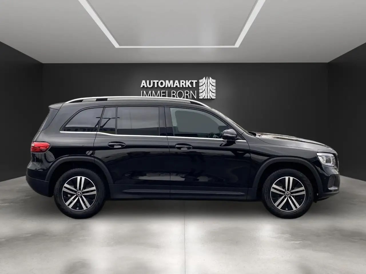 Mercedes-Benz GLB 200 d Navi*LED*Leder*Sport*Kamera*SHZ*STHZG 11