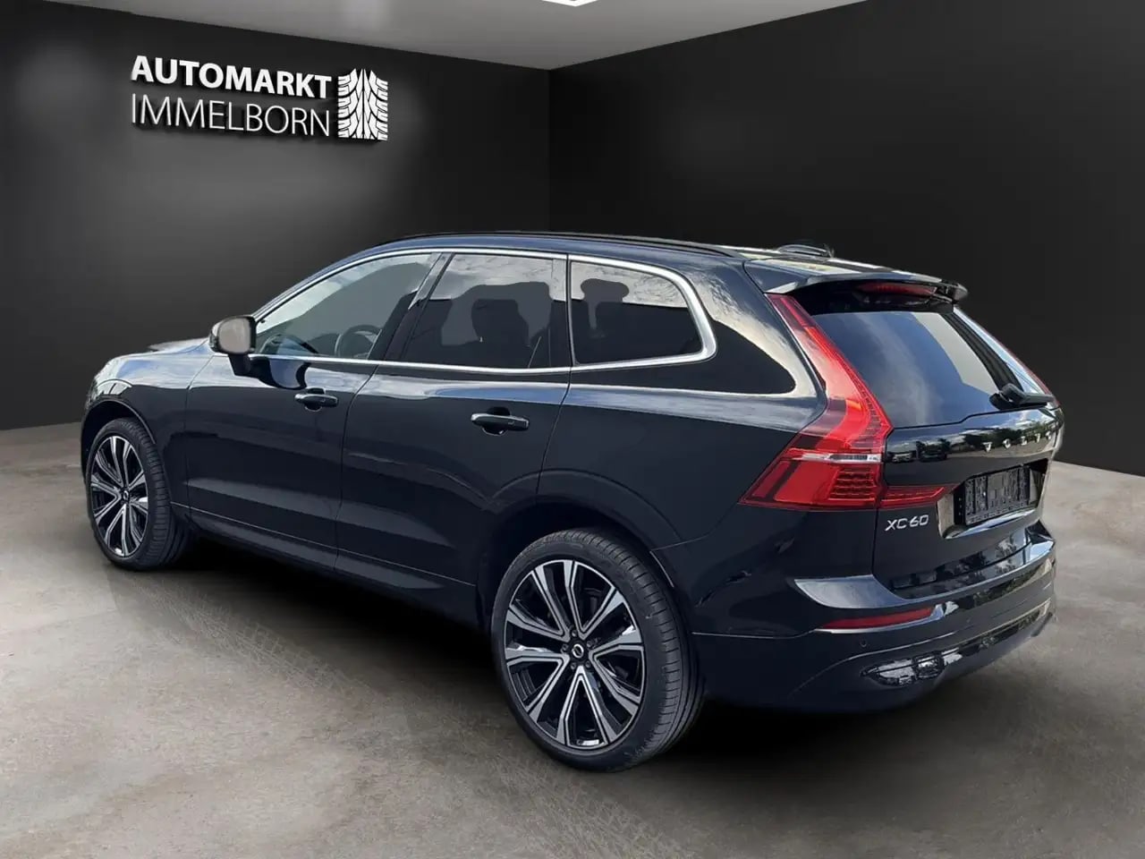 Volvo XC60 Momentum ALLRAD 21*Sdach*STHZG*AHK*LED* 5