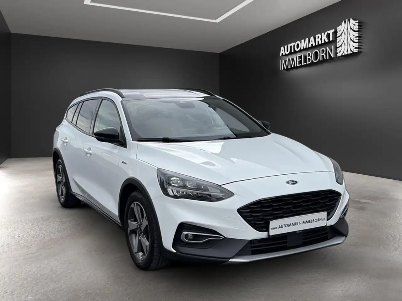 Ford Focus Active X AHK*HUD*17*ACC*LED*Kamera*Navi+ 2
