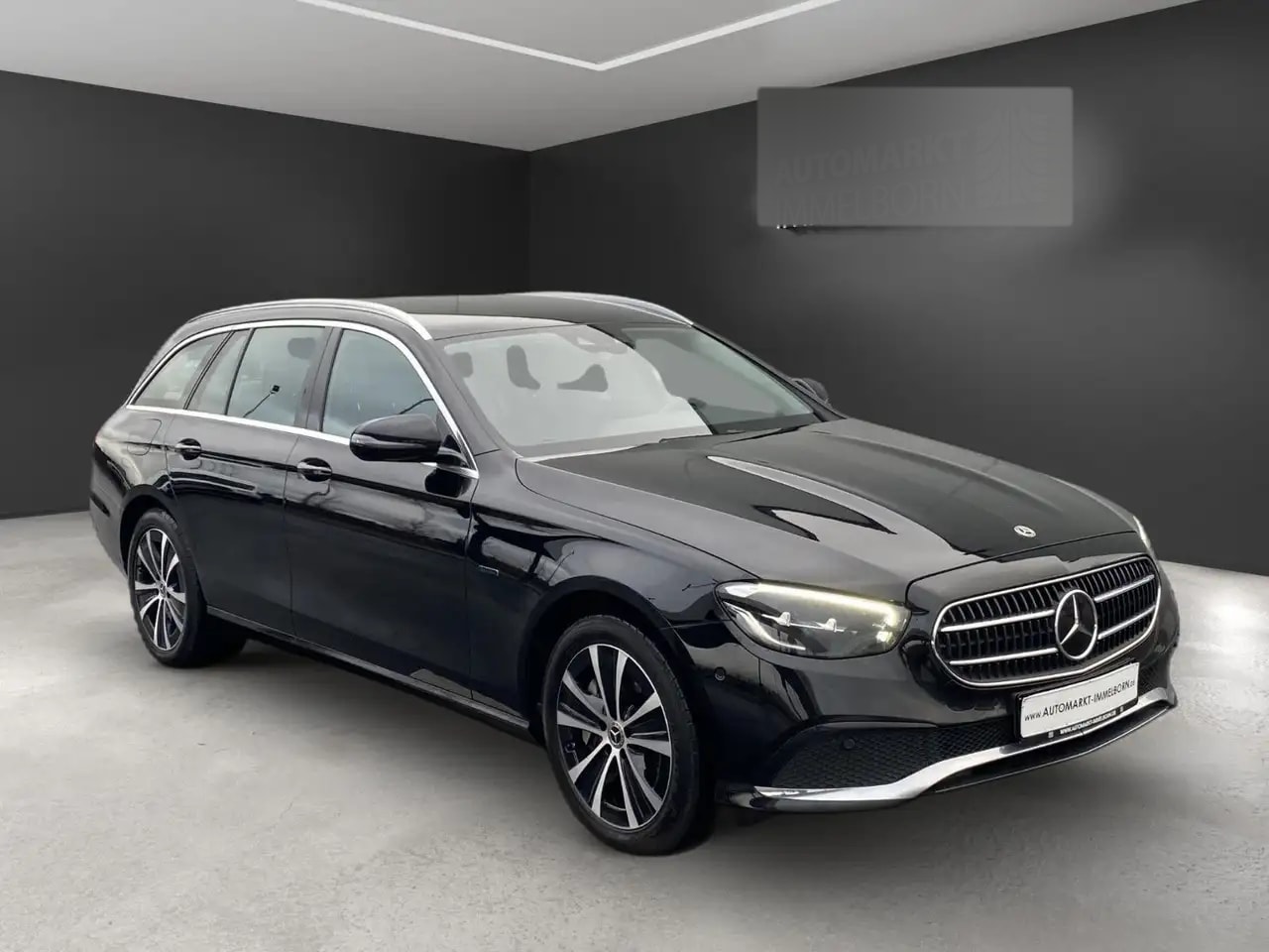 Mercedes-Benz E 300 de AllradAHK*Dist*SOH 100%*HVBatterie neu