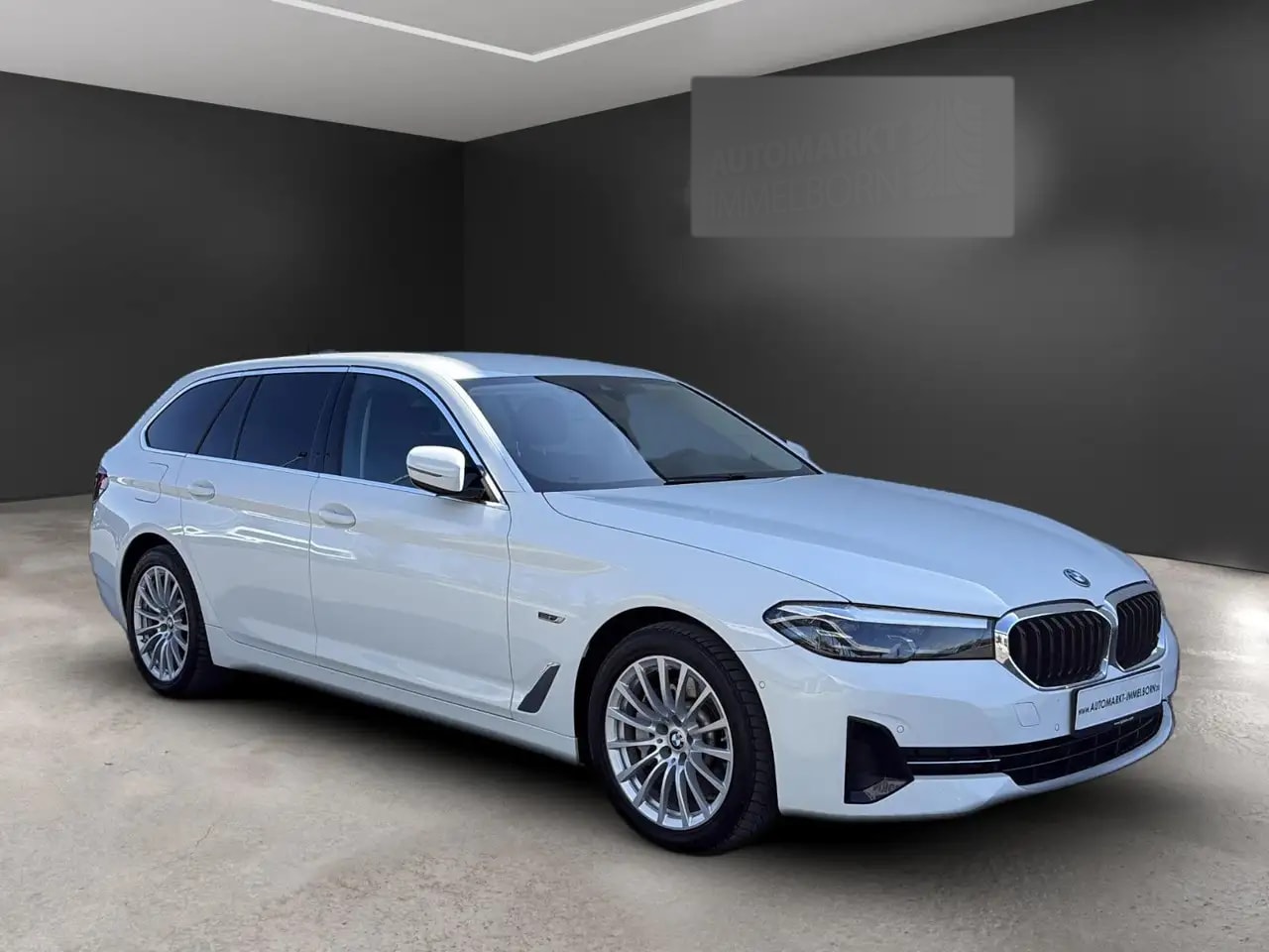 BMW 520 e VollLeder*LiceCP*LED*Navi+*4xSH*HUD*Sport