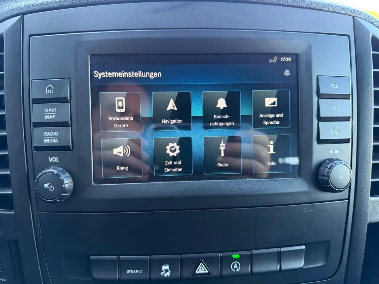 Mercedes-Benz Vito 116 LANG 9G-TR MIXTO KLIMA NAVI KAMERA AHK 18