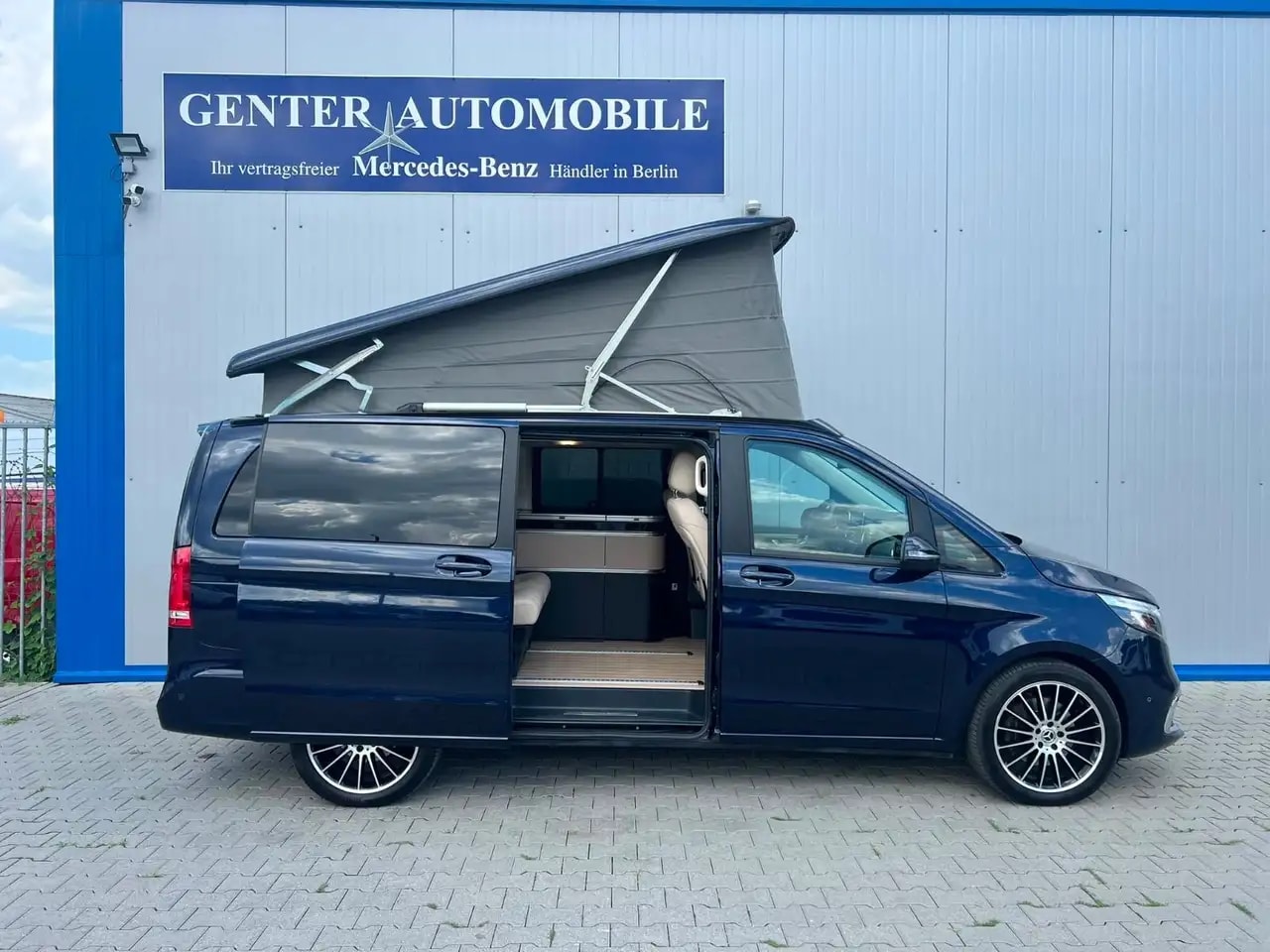 Mercedes-Benz V 300 d LANG MARCO POLO KÜCHE LEDER LED AIRMATIC 7
