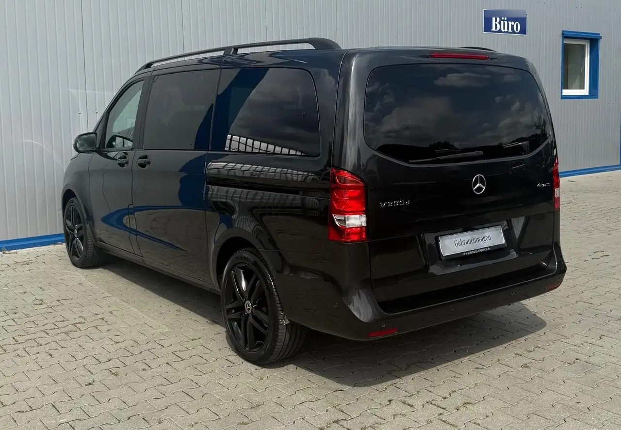 Mercedes-Benz V 300 d LANG 4MATIC NAVI LEDER KAMERA TISCHPAKET 7