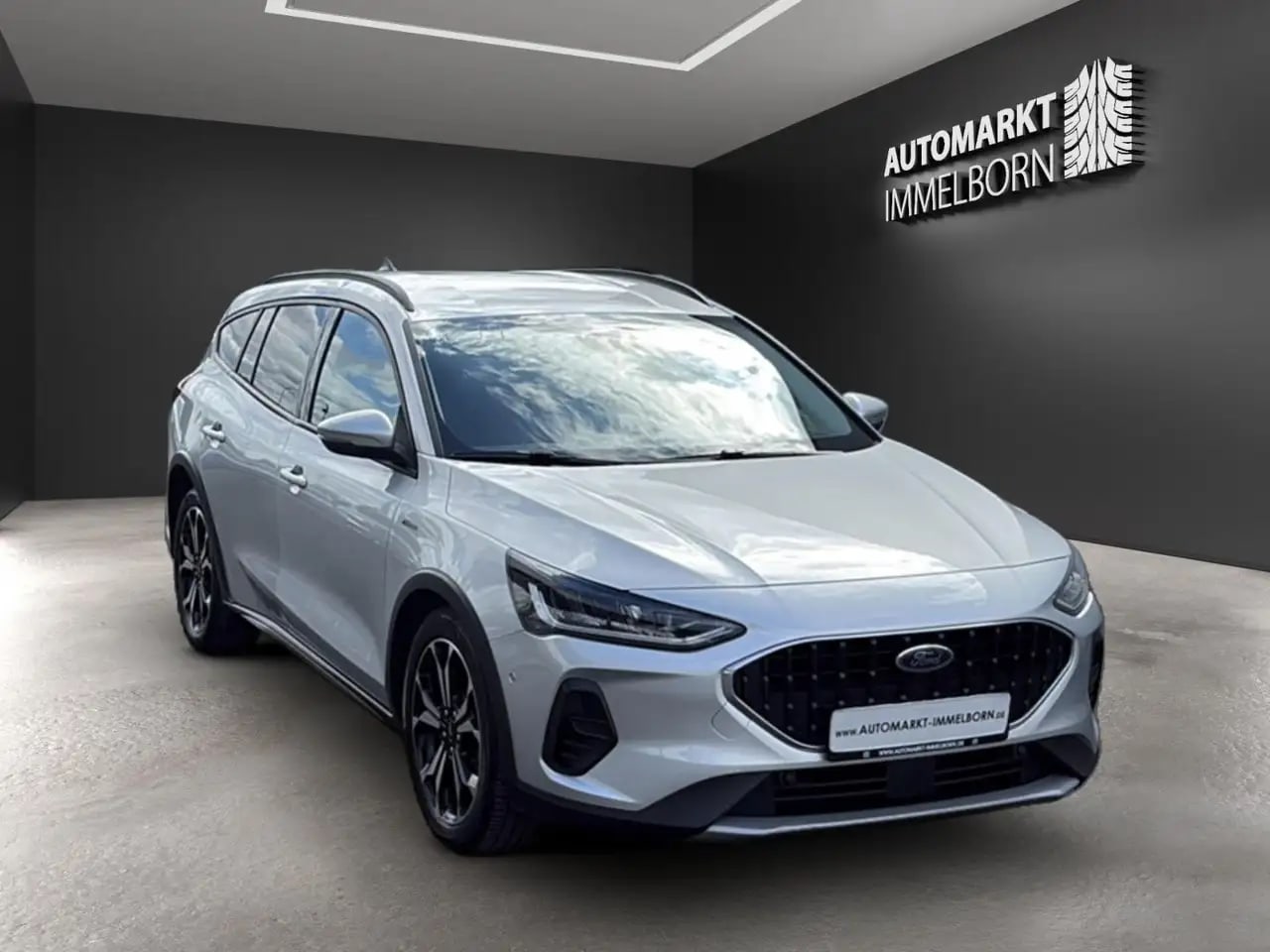 Ford Focus Active Vignale LEDER*Kamera*AHK*LED*18*DAB 2