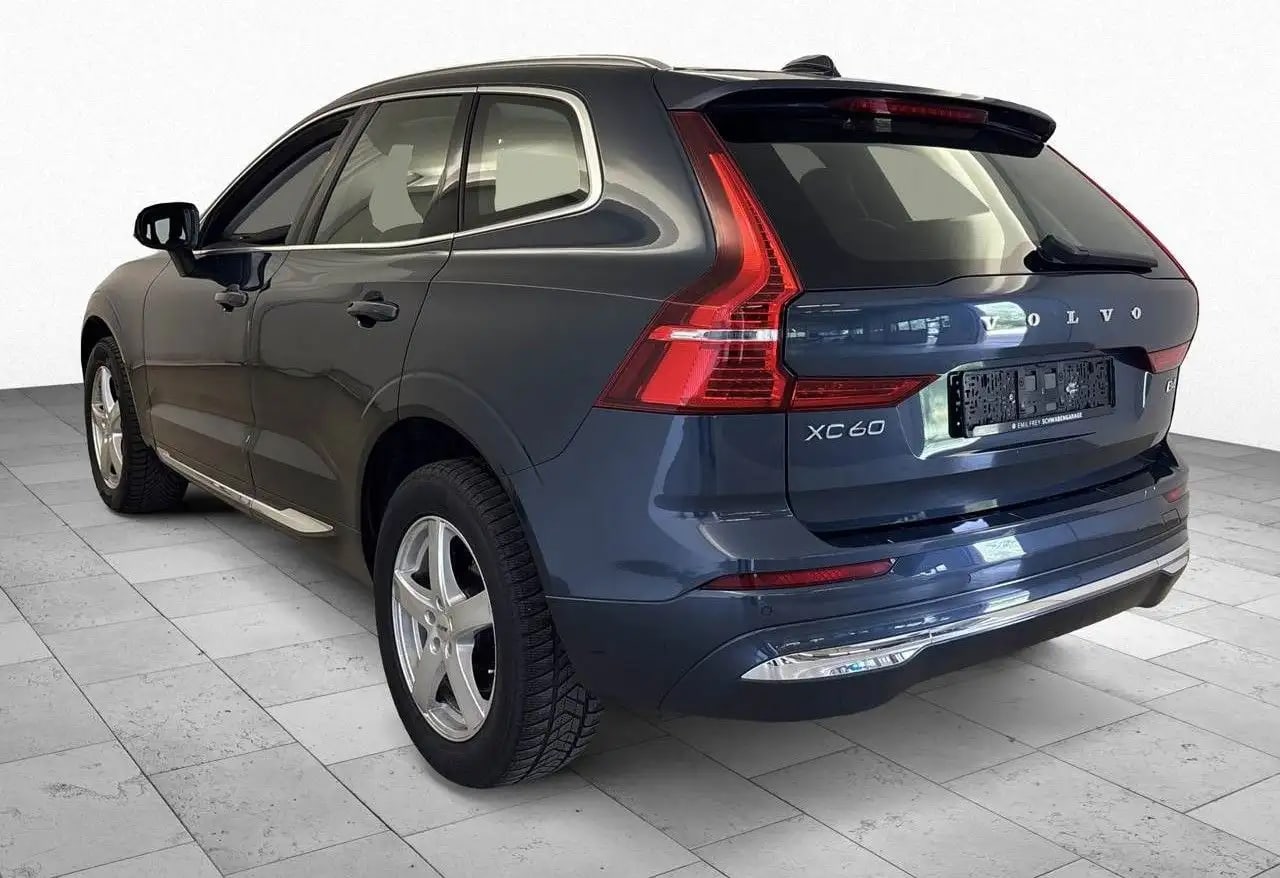 Volvo XC60 Plus Bright VollLeder*LED*AHK*4xSH*Kamera*N 4
