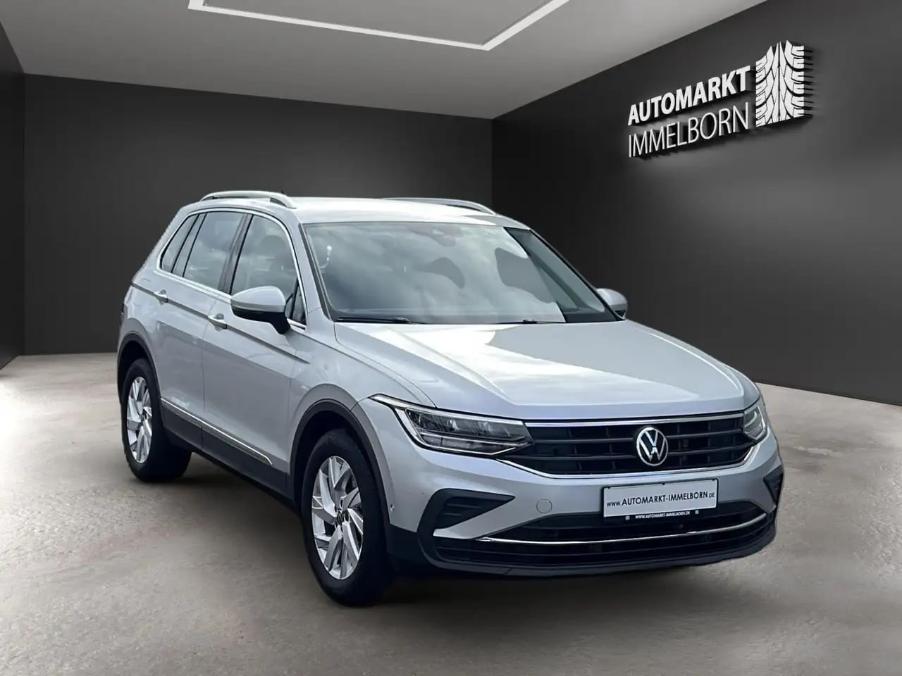 Volkswagen Tiguan Life eHyb Massag*LED*Kamera*4xSH*Winterpa 2