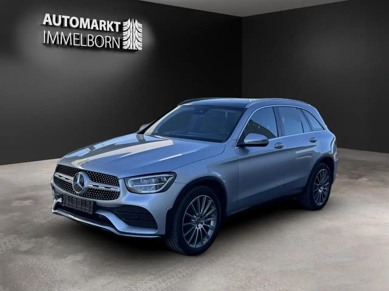 Mercedes-Benz GLC 300 d AMG 20*Memory*STHZG*Pano*AHK*Massag 2