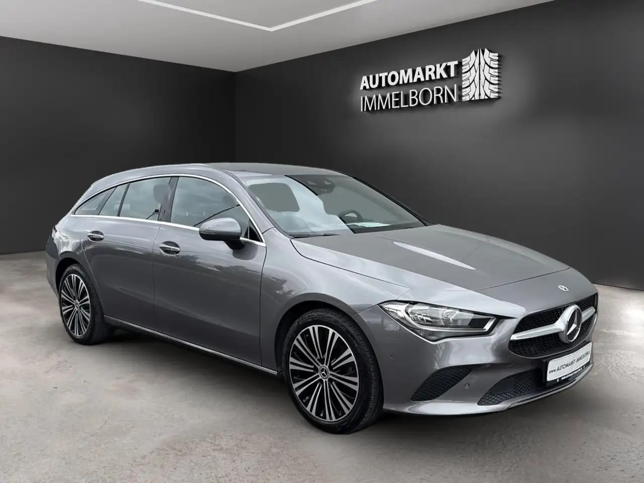 Mercedes-Benz CLA 200 Progressive Navi*Teilleder*DAB*1Hand 2