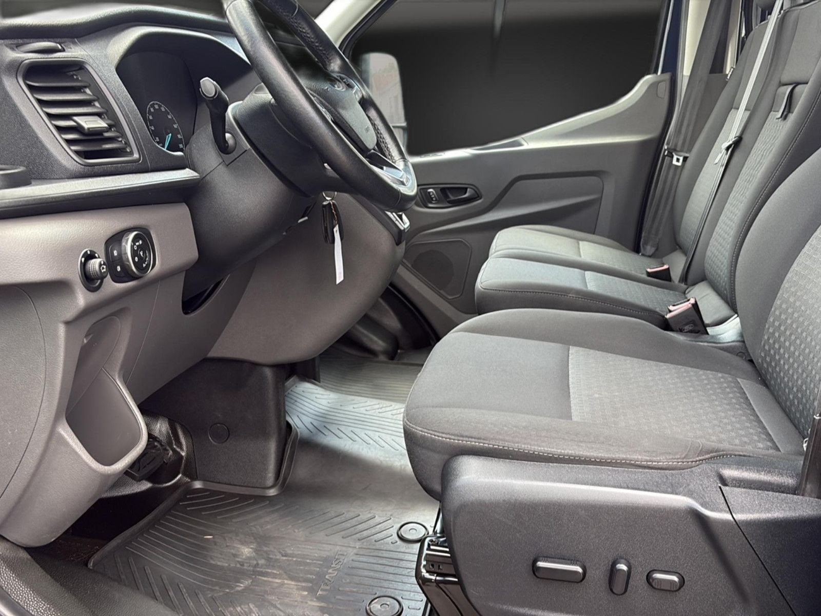 Ford Transit Doka 350 L3 Trend 7-Sitze+Automatik+DAB 8