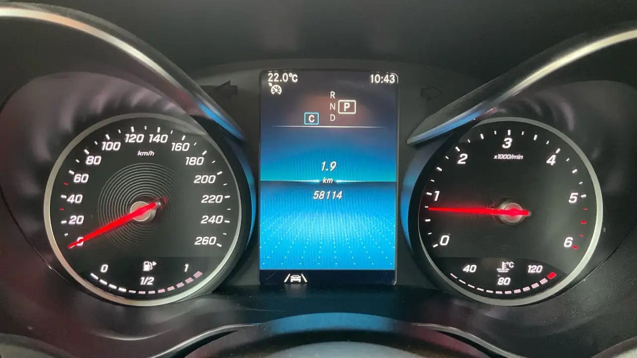 Mercedes-Benz C 300 d AMG VollLeder*LED*Navi*TW+SPUR*AHK*Kamer 9