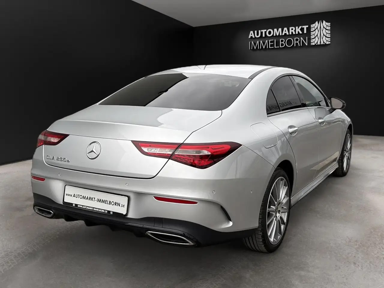 Mercedes-Benz CLA 250 e 2x AMG Night*19*Distro*360*Alcantara*L 8