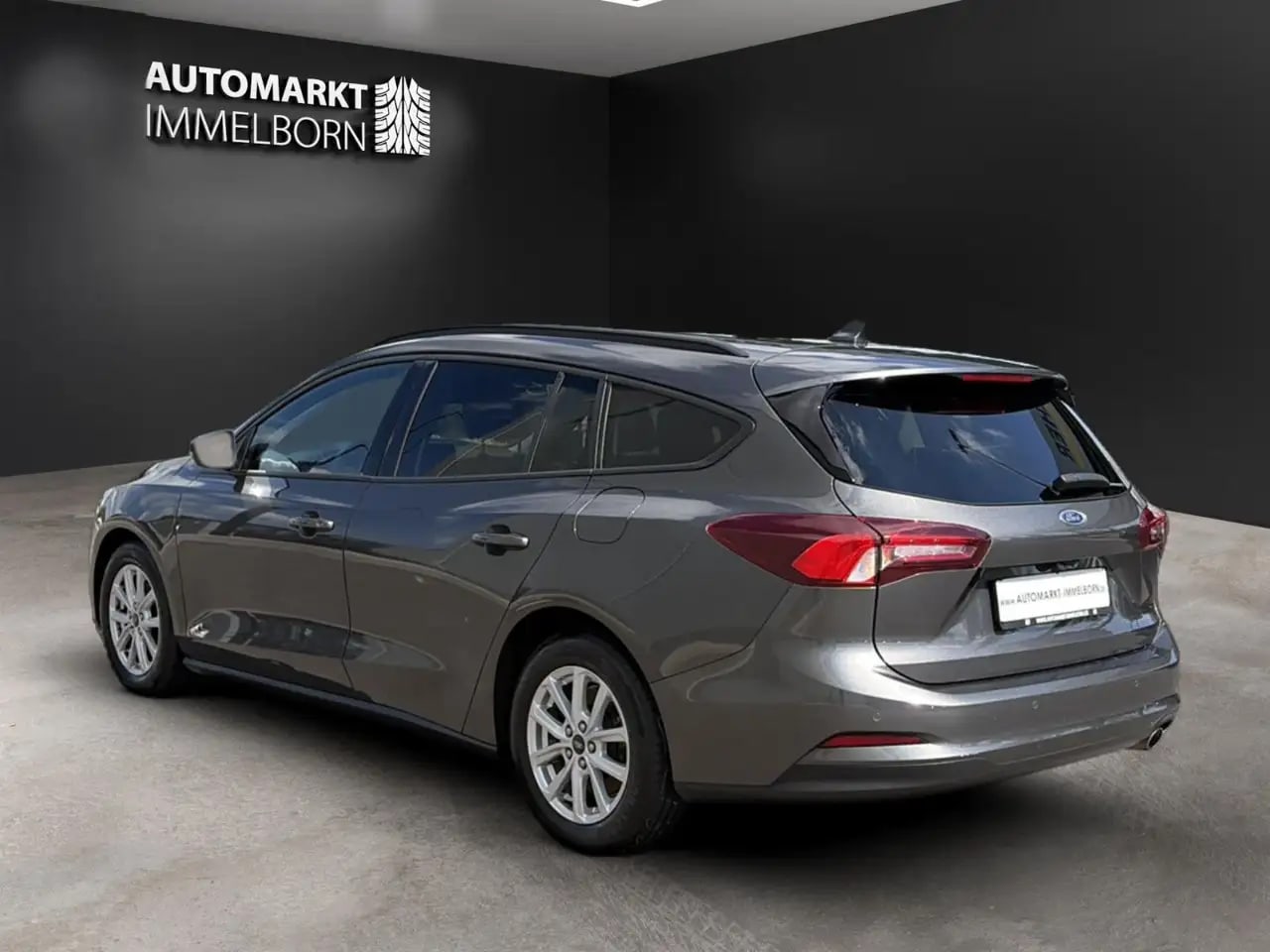 Ford Focus Cool & Connect LM*LED*Navi*DAB*AUTOMATIK 6