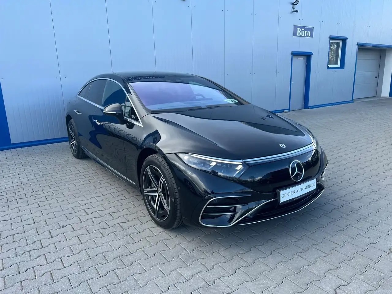 Mercedes-Benz EQS 450 4M AMG PANO AIRMATIC HUD KEYLESS HA-LENK 3