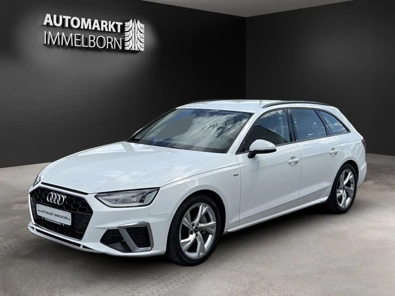 Audi A4 S line VollLeder*Sound*LED*17*NaviTouch*1Hand 4