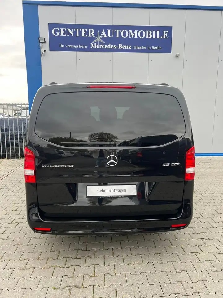 Mercedes-Benz Vito 119 TOURER LANG 9G NAVI KAMERA 9-SITZER AHK 9