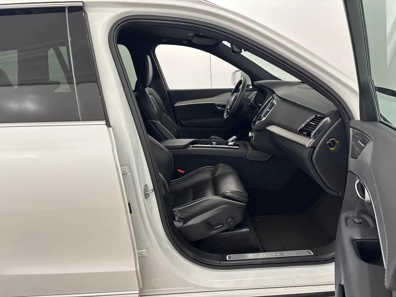 Volvo XC90 Plus Bright AWD 7 Sitz*360*ACC*21"*Leder*Me 8