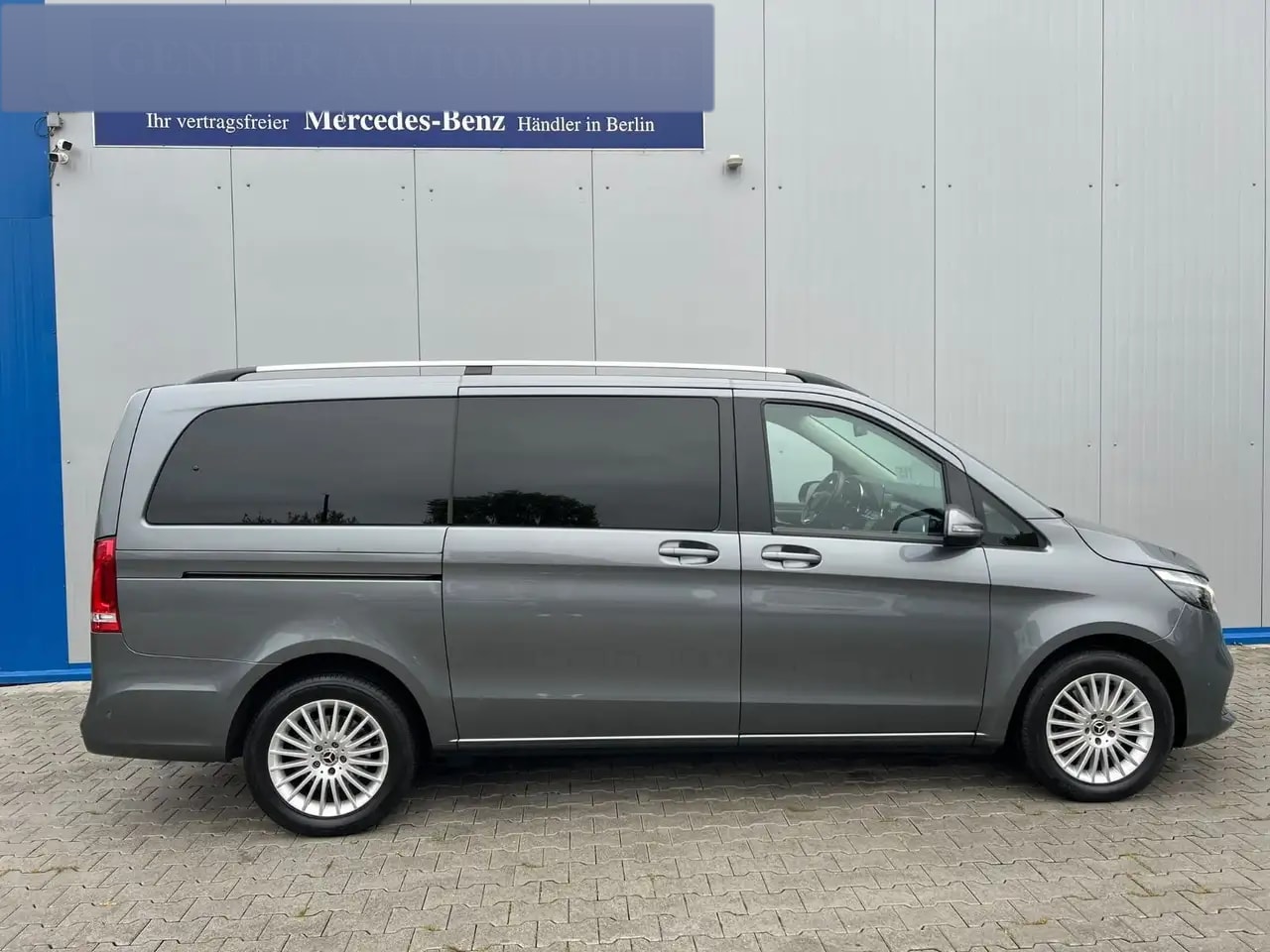 Mercedes-Benz V 250 LANG SPORTPAKET 9G-TR NAVI LED WEBASTO AHK 5
