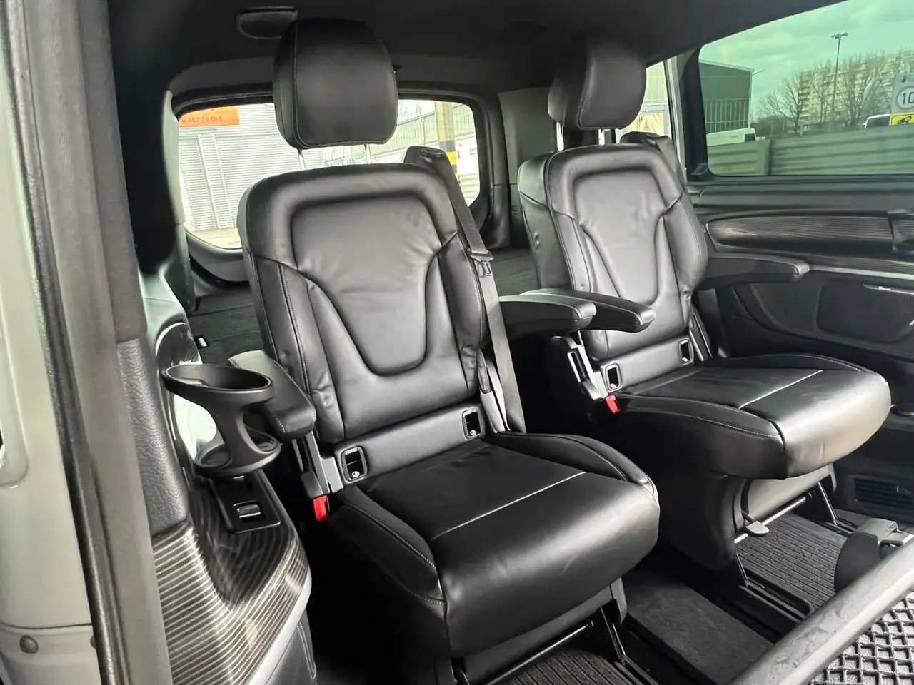 Mercedes-Benz V 250 V250d EXTRALANG AMG-LINE EL.TÜREN TISCH AHK 360° 14