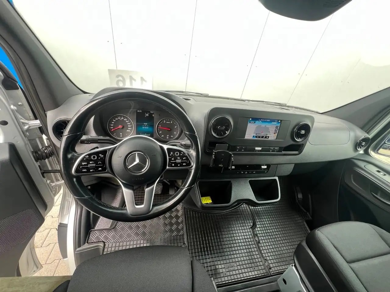 Mercedes-Benz Sprinter 314 AUTOMATIK NAVI TOTWINKEL KAMERA LED 13